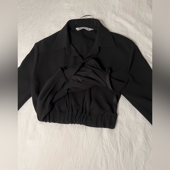 Zara Cropped Blouse - Picture 2 of 6